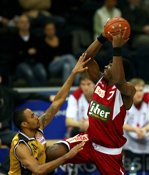 大的争议 大的争议