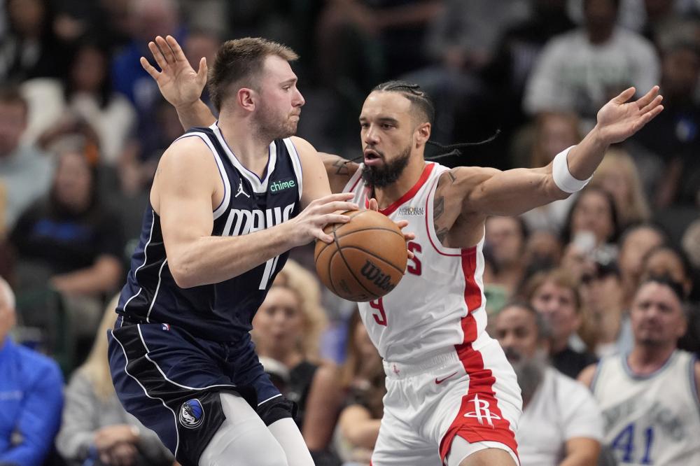 米兰中场在 米兰中场在