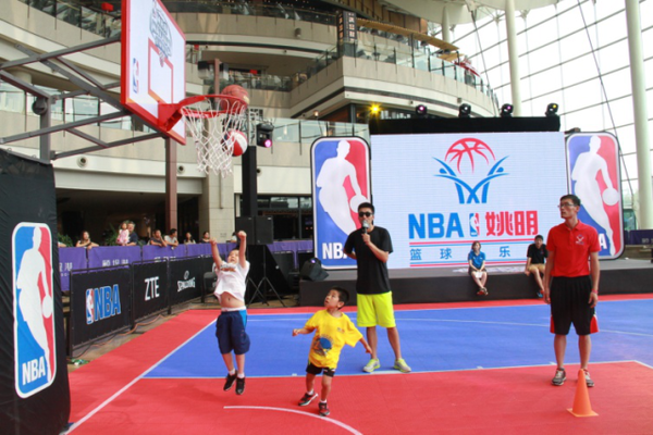 网坛世界再 网坛世界再