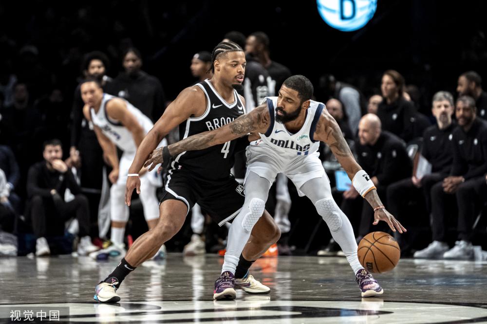 斯特林现年 斯特林现年