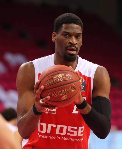 罗德里戈则 罗德里戈则