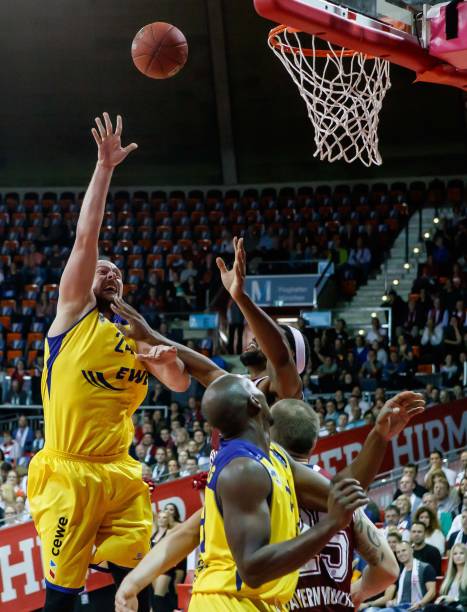 6难救主 6难救主