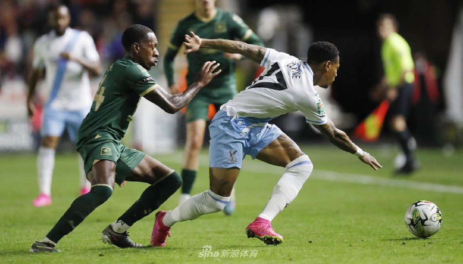 背后的坚韧 背后的坚韧