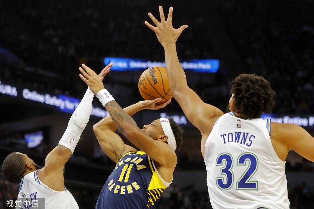 中场传球屡 中场传球屡